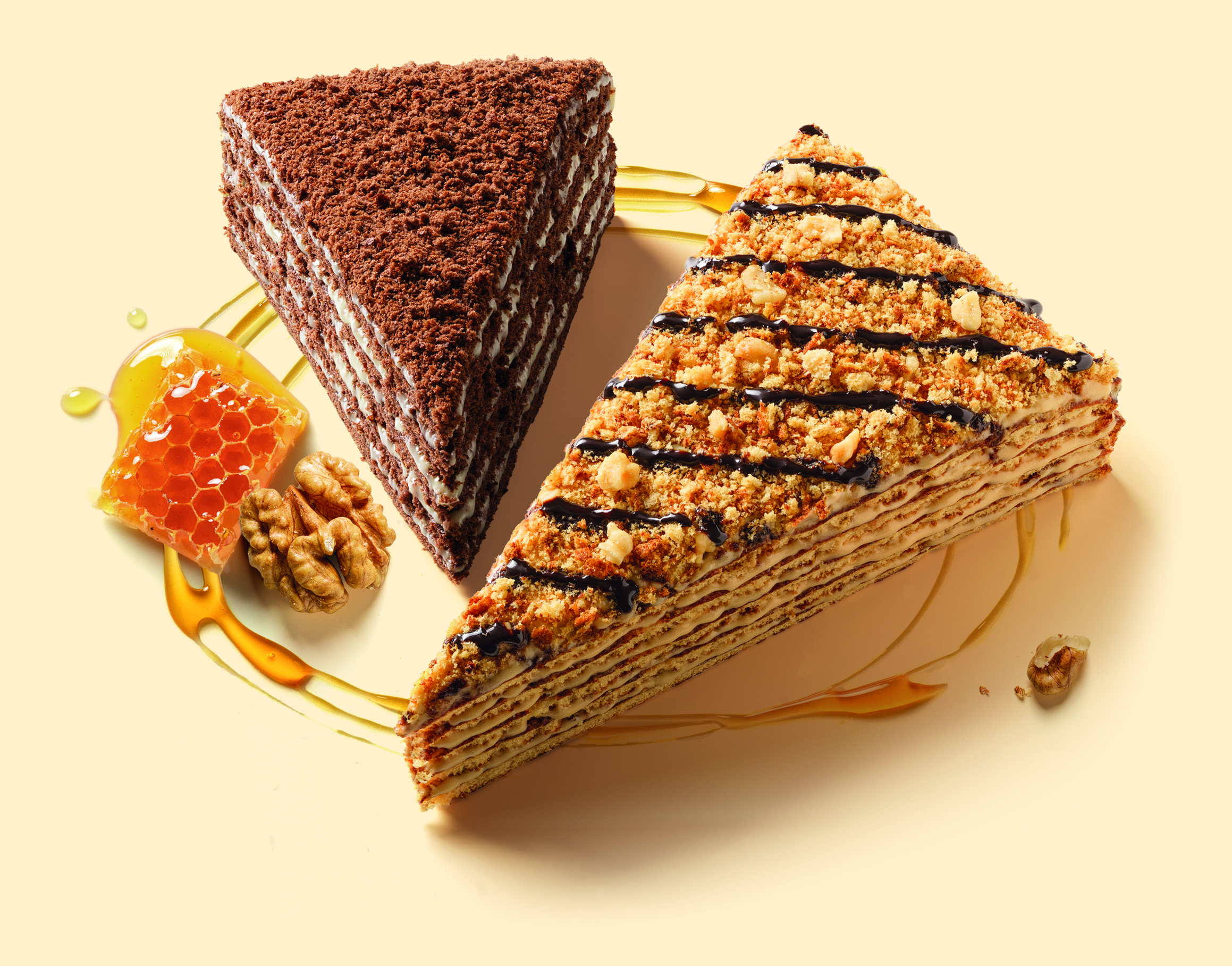 MARLENKA cakes on a beige background